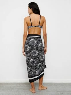 Chantelle FLOWERS BW 1P PAREO -Outlet CHANTELLE Store C16T20 0W5 8 1