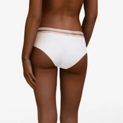 Titelseite -Outlet CHANTELLE Store P47D40 010 2