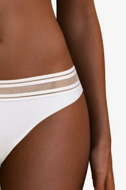 Titelseite -Outlet CHANTELLE Store P47D70 010 3 DE